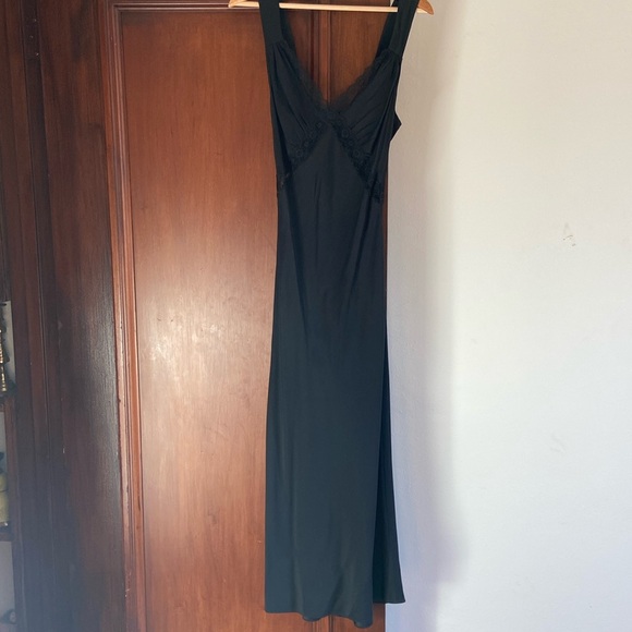 Reformation Provence Silk Dress - Picture 4 of 11